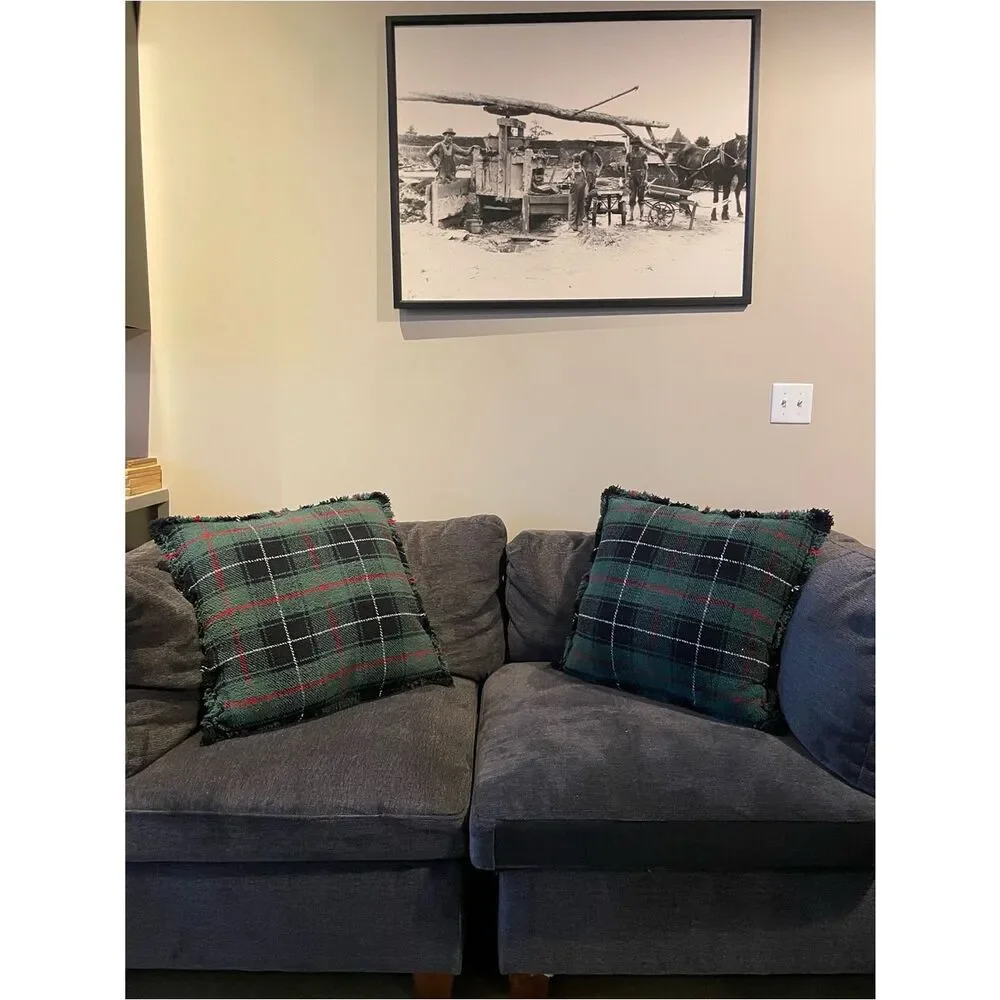EnVouge Plush Plaid Green Holiday Throw Pillow Set - Home Holiday - 22”x22”